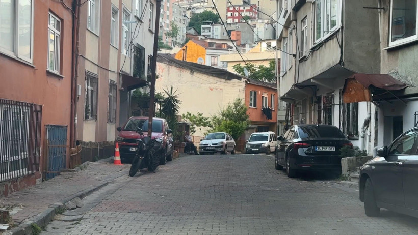 Gelinliğiyle girdiği evden sırlarıyla çıktı: Arkasında cevapsız sorular bıraktı - Resim : 2