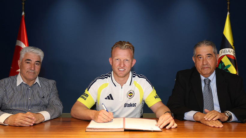 Fenerbahçe'ye yıllar sonra geri dönen Dirk Kuyt'ın görevi belli oldu - Resim : 1