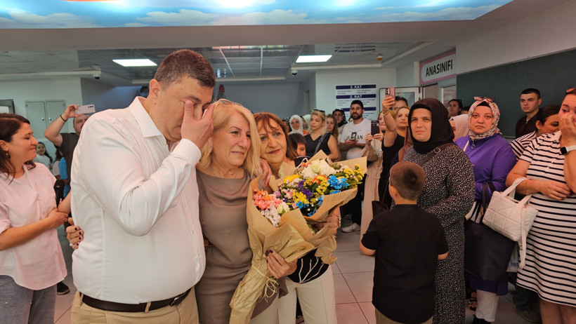 Öğrencilere son karnelerini verdiler: Zonguldak bu öğretmenleri konuşuyor - Resim : 1