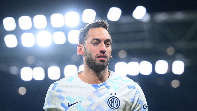 Inter Hakan Çalhanoğlu için kararı verdi: Bedelsiz ayrılacak - Resim : 1