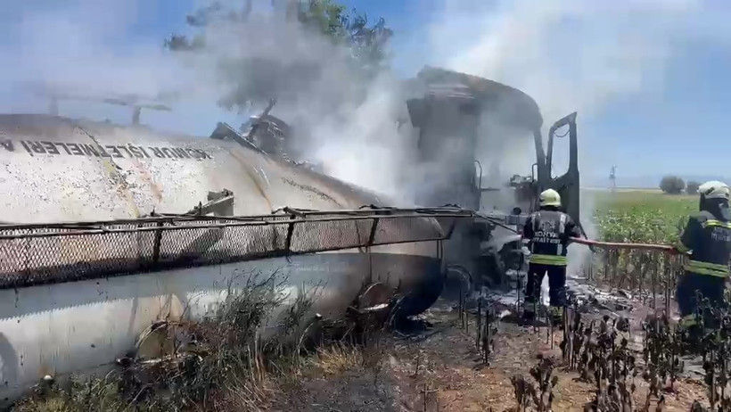 Tanker alev alev yandı: İçinden çıkanlar herkesi şoke etti - Resim : 2