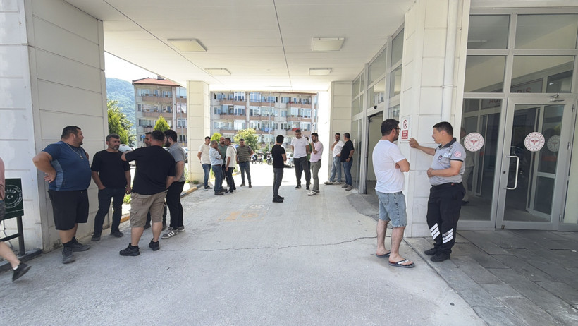 Bartın’da kara gün: Galeri açarken üzerlerine kaya yığınları çöktü: 1 ölü - Resim : 3