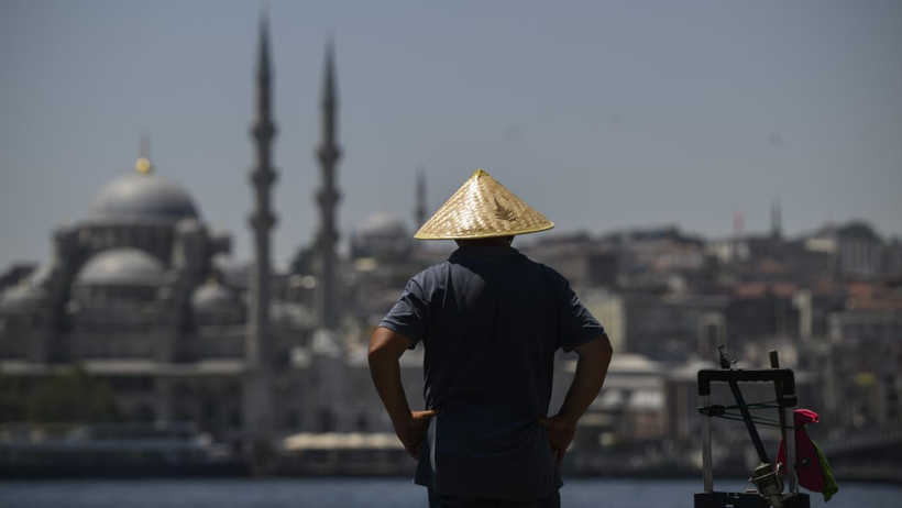 İstanbul’da yarın nefes almak bile çok zor olacak: Hissedilen sıcaklıkta rekor beklenti - Resim: 1