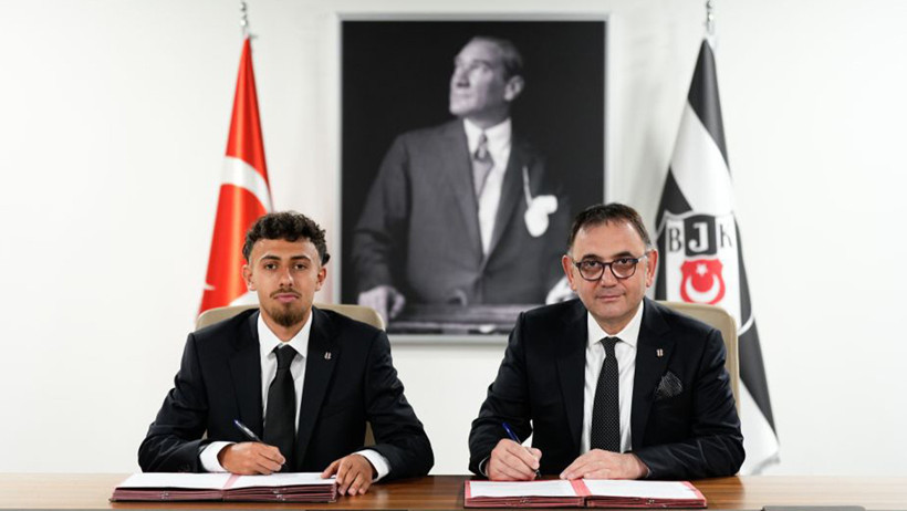 Beşiktaş İlhan Fakılı transferini duyurdu: Genç oyuncu 4 yıllık imza attı - Resim : 1