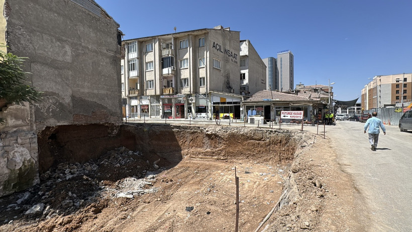 Malatya'da inşaatta göçük meydana geldi: Bina boşaltıldı - Resim : 2