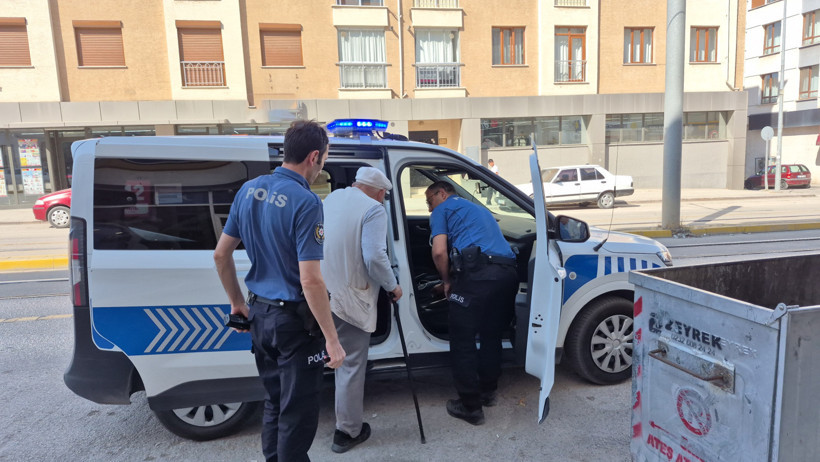 Kuyumcu çalışanı fark etmeseydi: Her şeyini kaybedecekti - Resim : 1