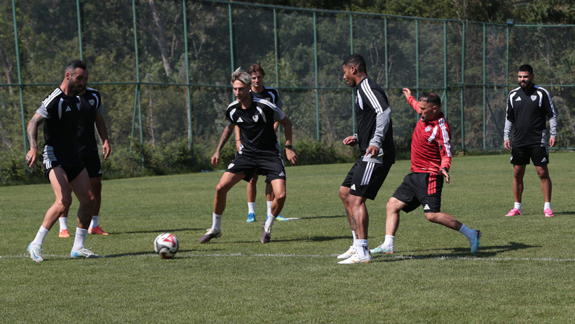 Bandırmaspor'da yeni sezon mesaisi sürüyor - Resim : 1