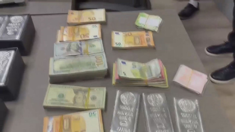 İstanbul'da 784 milyonluk operasyon: Göçmen kaçakçılığı paralarını altın şirketiyle aklamışlar - Resim : 3