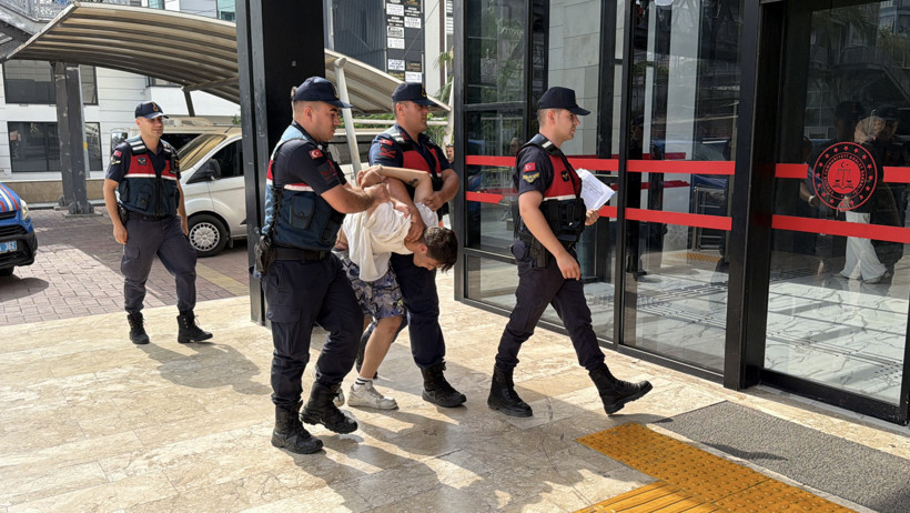 Önce marketten hırsızlık yaptı sonra çocuk bulunan aracı çaldı - Resim : 1