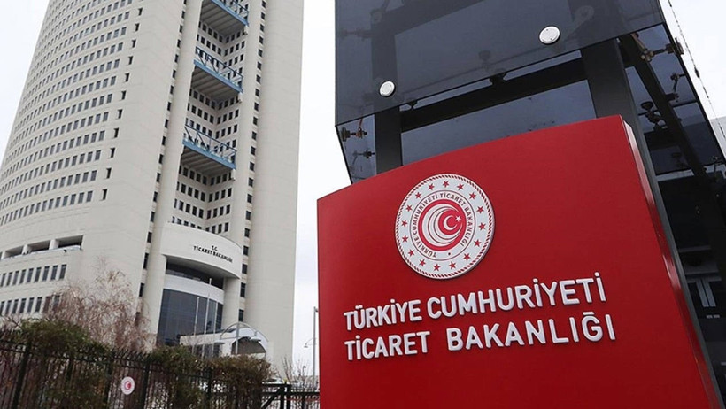 Ticaret Bakanlığı verileri açıklandı: İhracat beklentisi yükseldi, ithalatta dikkat çeken gerileme - Resim : 1
