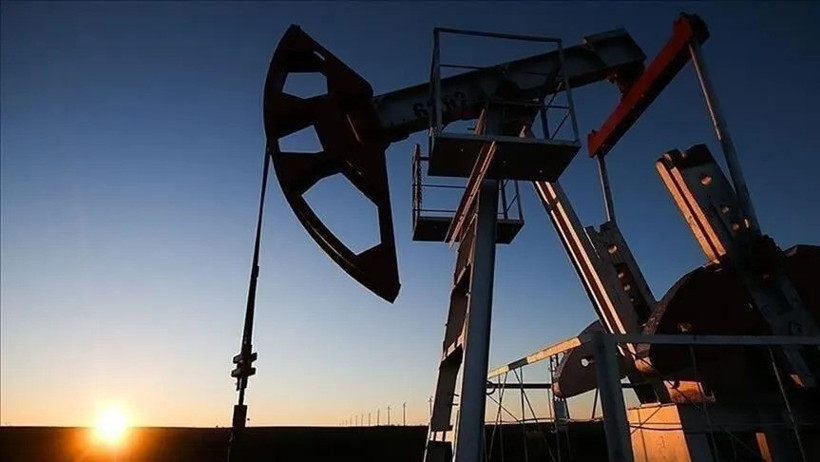ABD’nin ham petrol stokları beklentilerin aksine yükseldi - Resim : 1