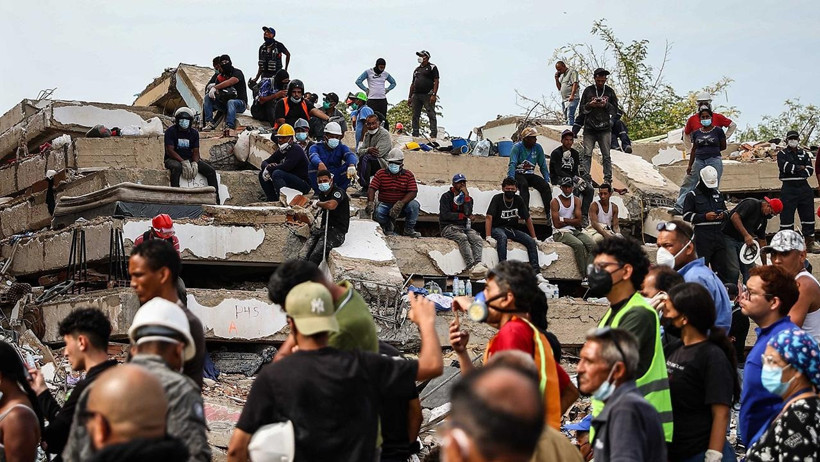 Venezuela’da can kaybı artıyor: Deprem felaketinde bilanço ağırlaştı - Resim : 1