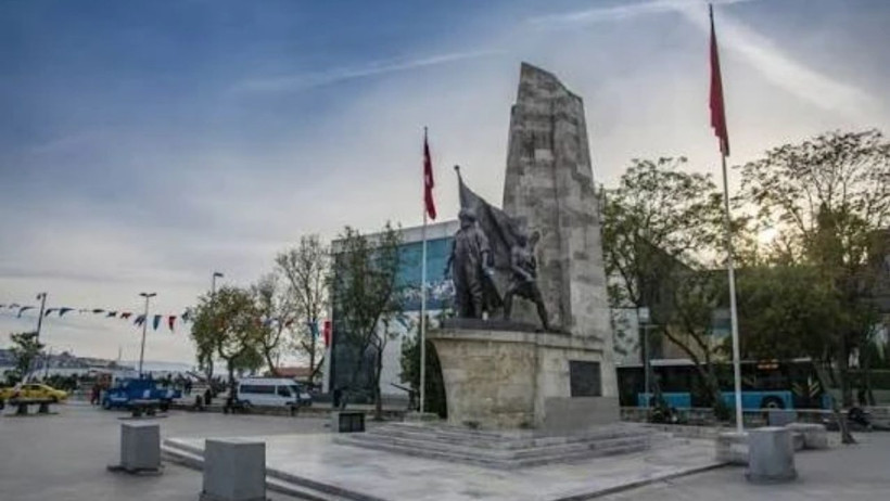 Atatürk'ün Savarona'da İstanbul için verdiği talimat: Her gün önünden geçilen iki meydanın hikayesi - Resim : 4