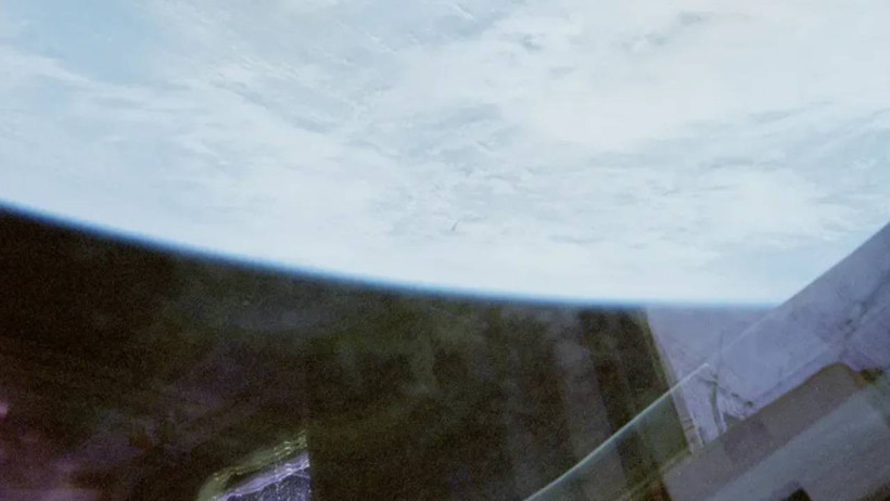 Dünya ABD’nin yayınladığı gizli UFO görüntülerini konuşuyor: Havada süzülen cisim ne? - Resim : 1