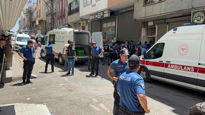 Cezaevinden izinli çıktı, saatler sonra dehşet yaşandı… Önce eşini öldürdü sonra kendini astı - Resim : 1