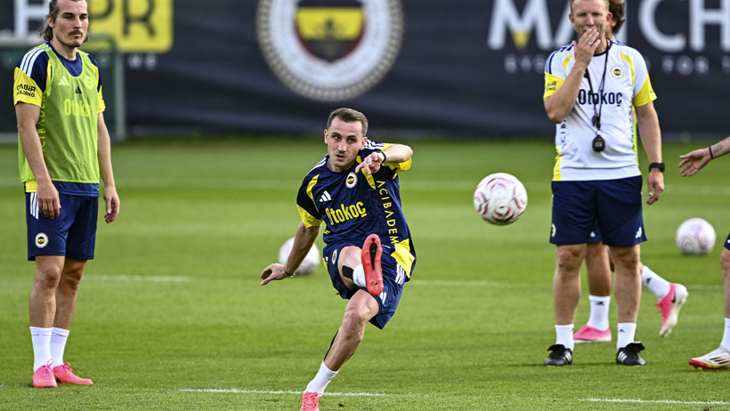 Fenerbahçe'nin milli yıldızı Kerem Aktürkoğlu baba oldu - Resim : 1