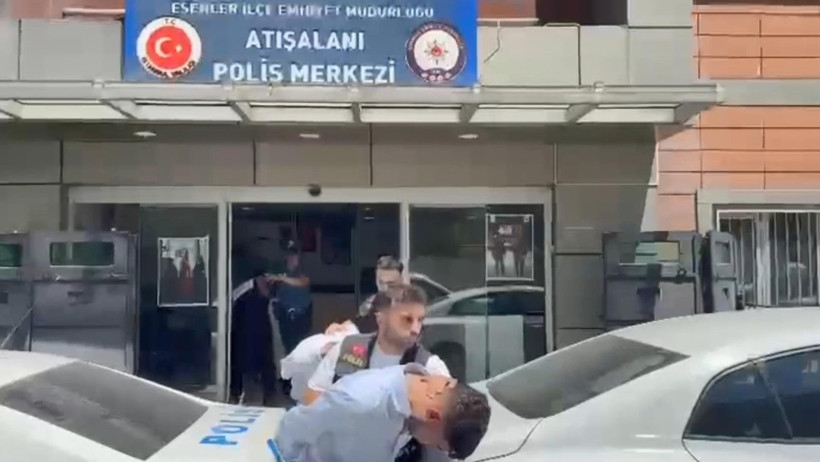 Motosiklet hırsızlarına suçüstü operasyon: O anlar kamerada - Resim : 2