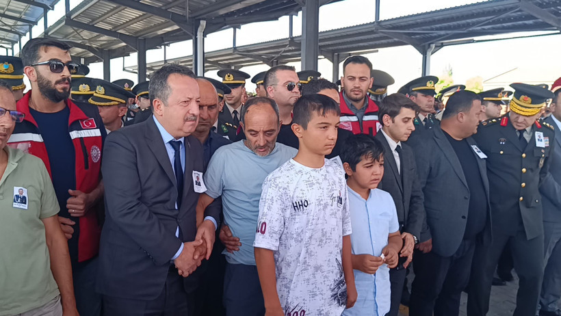 Acı haber eğitim kampından gelmişti: Şehit Harbiyeli son yolculuğuna uğurlandı - Resim : 6