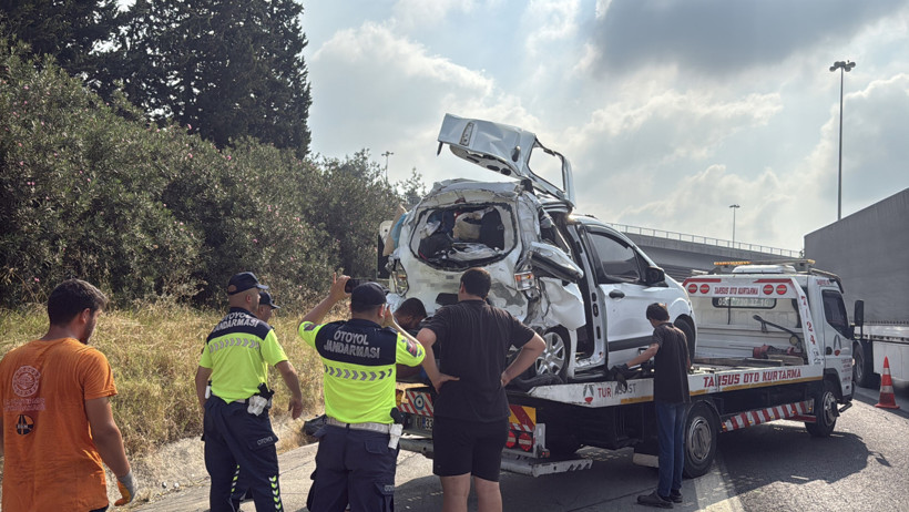 Otoyolda ölümcül çarpışma: Anne ve oğlu aynı kaderi yaşadılar: Mersin’de katliam gibi kaza - Resim : 3