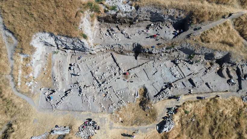 Yozgat'ta 6 bin yıllık tarih gün yüzüne çıkıyor: Çadır Höyük'te kazılar sürüyor - Resim : 3