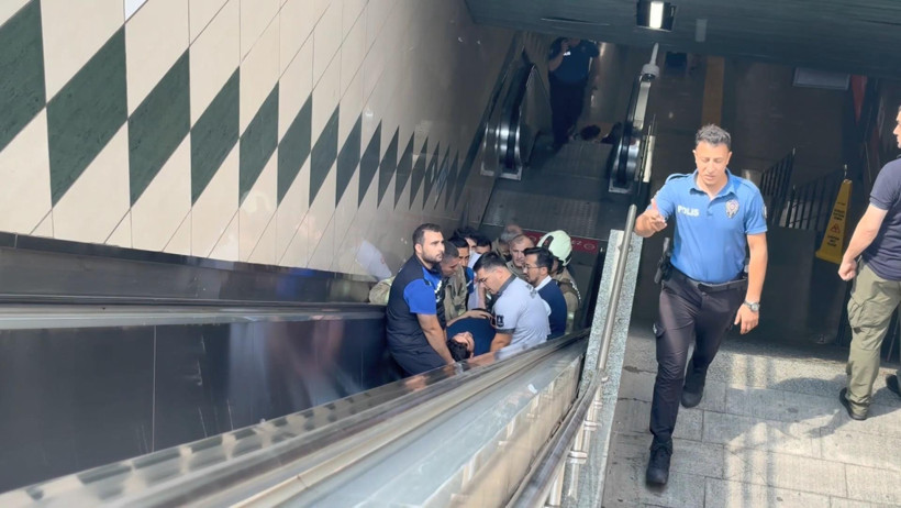 Şişli’de metro raylarına düşen görme engelli genç kurtarıldı - Resim : 2