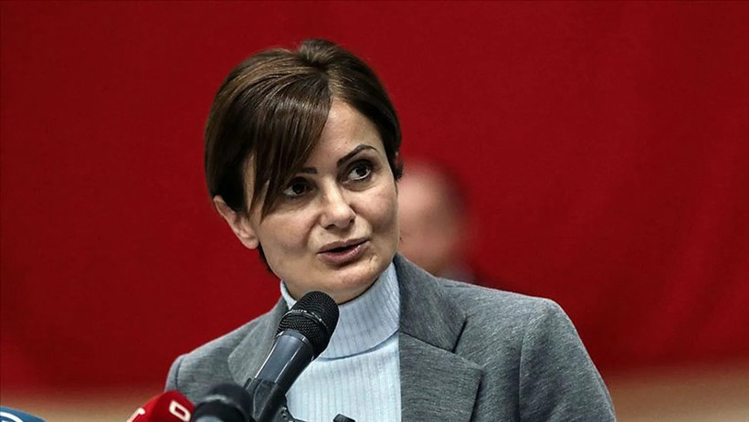 Canan Kaftancıoğlu'ndan AK Parti'ye geçen isimlere tepki: "Bu karede bir karaktersiz de var" - Resim : 1