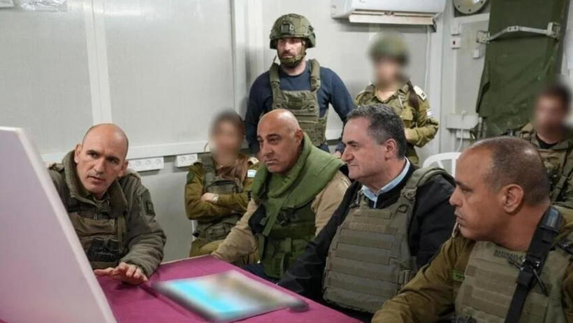 İsrail'de görevden alma krizi: Savunma Bakanı ile ordu karşı karşıya geldi - Resim : 1