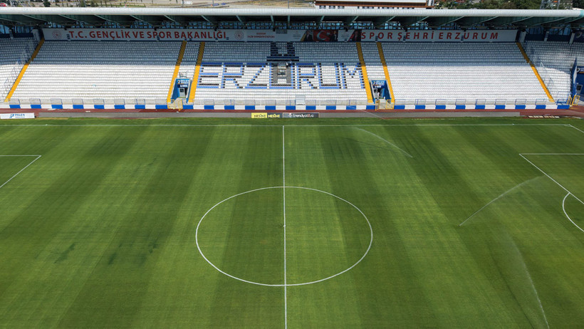 Asrın felaketinde hasar alan stadyum San Siro yöntemiyle Süper Lig'e hazırlandı - Resim : 3