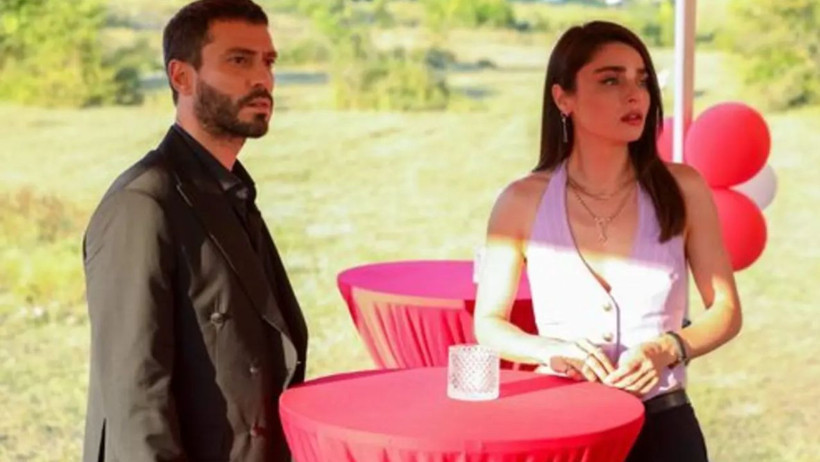 Muhtemel Aşk'ta Ekin Koç fırtınası: Ön izleme sosyal medyayı salladı - Resim : 2