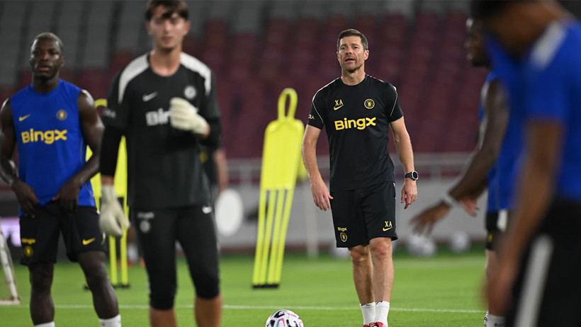 Dünya devinde büyük operasyon: 16 futbolcuyla yollar ayrılacak - Resim : 1