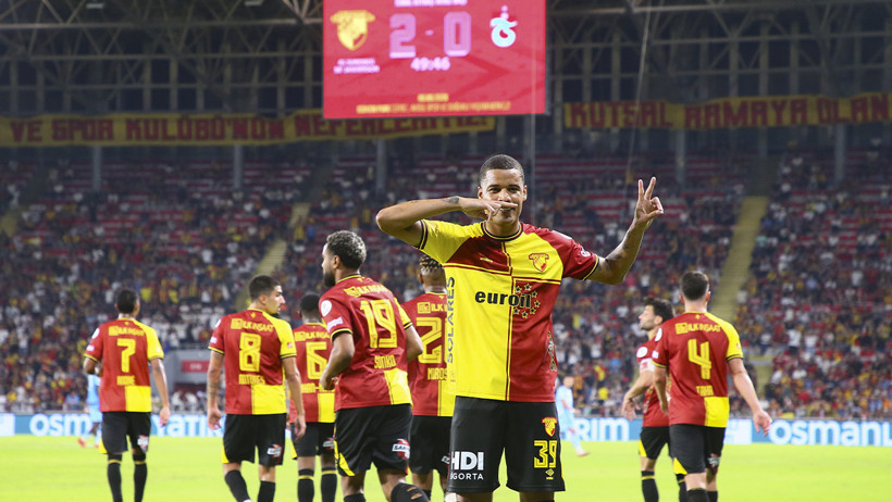 Göztepe jübile maçında Trabzonspor'u mağlup etti - Resim : 3