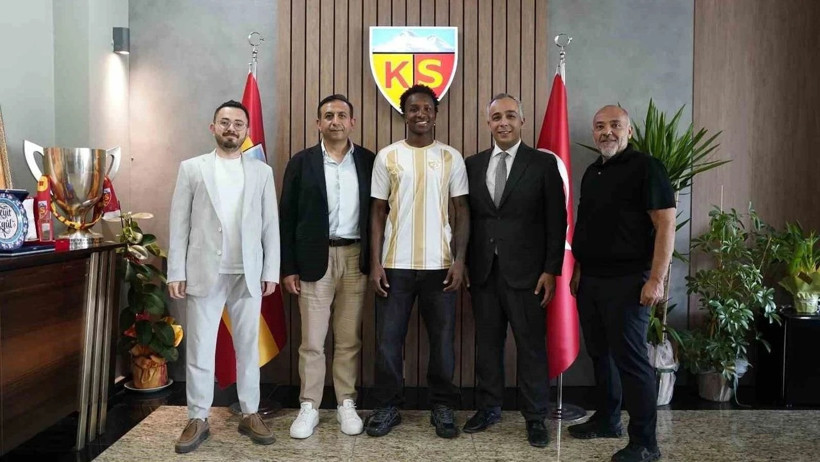 Kayserispor'da 7 yabancı transferinin lisansı çıkarıldı - Resim : 1