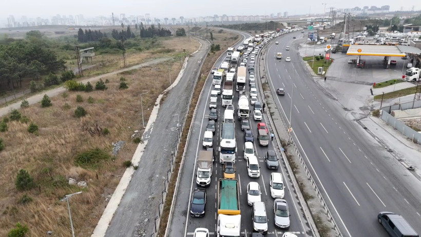 Yolcu otobüsü İETT otobüsüne çarptı: Çok sayıda yaralı var - Resim : 3