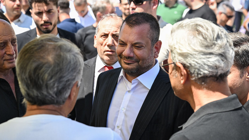 Abdullah Avcı'nın annesi son yolculuğuna uğurlandı: Futbol dünyası yalnız bırakmadı - Resim : 3