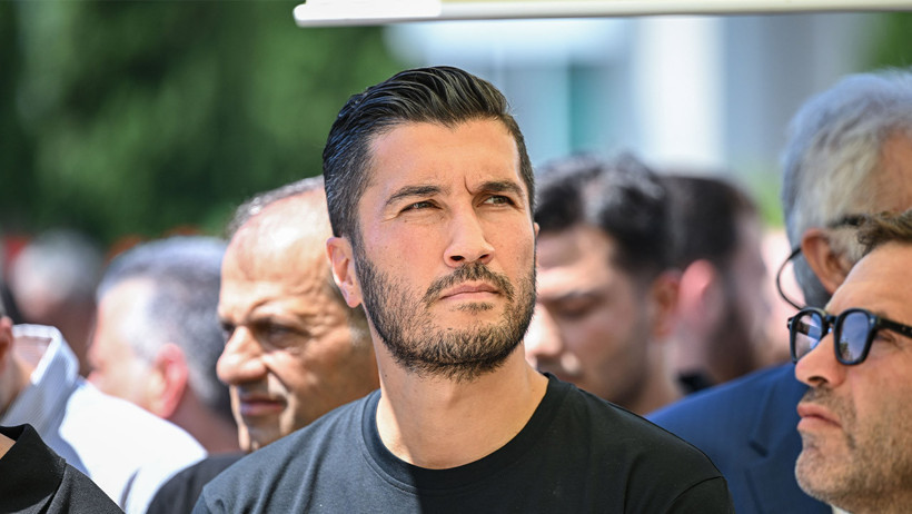 Abdullah Avcı'nın annesi son yolculuğuna uğurlandı: Futbol dünyası yalnız bırakmadı - Resim : 5