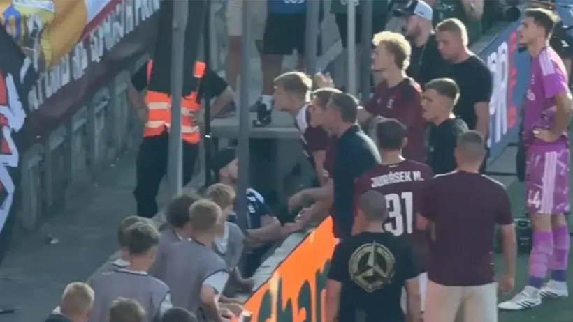 Eski paylaşımı başına dert oldu: Sparta Prag taraftarları Jurasek'i affetmedi - Resim : 3