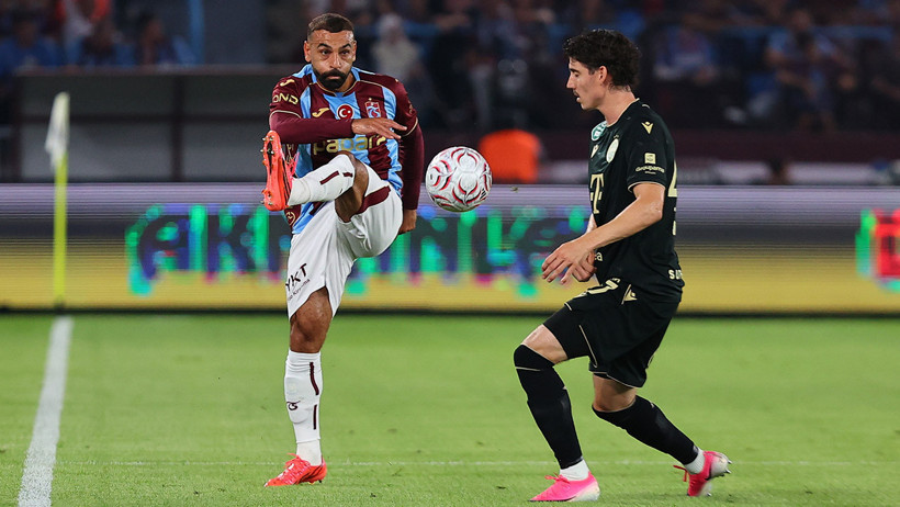 Trabzonspor Ferencvaros'a tek golle kaybederek turu zora soktu - Resim : 5