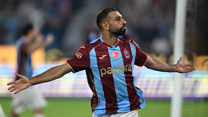 Kralların çarpışmasında sahne 'Mısırlı Kral'ın: Salah Trabzonspor'a 3 puanı getirdi - Resim : 1