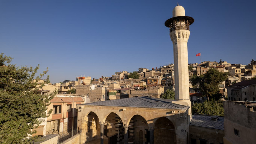 Depremde hasar gören iki tarihi cami Mevlid Kandili'nde yeniden ibadete açılıyor - Resim : 2