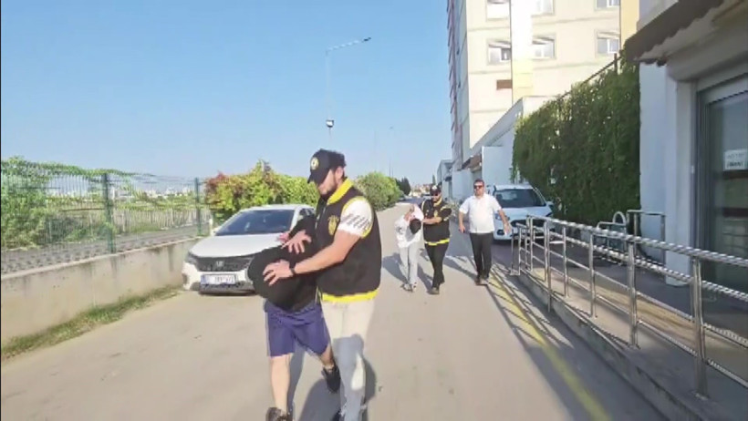 Bıçağı bahçeye atıp yardım istediler: Adana'daki vahşetin detayları nefes kesen cinsten - Resim : 1