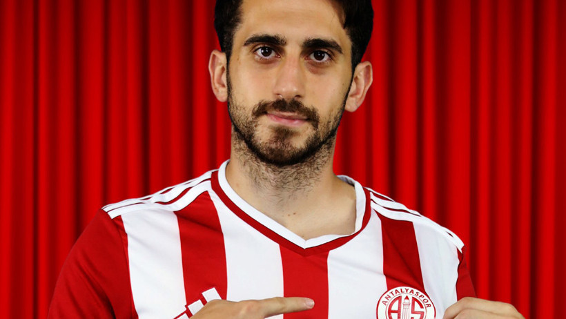 Eski Fenerbahçeli Ömer Faruk Beyaz 1. Lig ekibine imza attı - Resim : 2