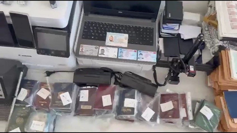 Jandarmadan piyasayı sallayacak operasyon: 2.8 milyon sahte dolar ele geçirildi - Resim: 3