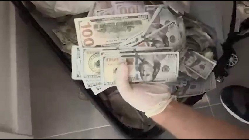 Jandarmadan piyasayı sallayacak operasyon: 2.8 milyon sahte dolar ele geçirildi - Resim: 1