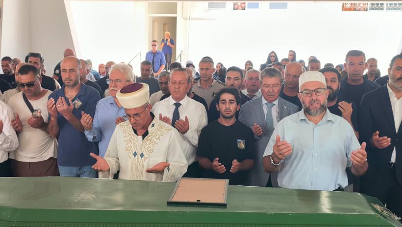 Girne açıklarındaki faciadan bir veda daha : Cuma namazından sonra toprağa verildi - Resim : 5