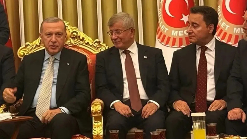 Erdoğan’a hakaretten ifade veren Davutoğlu Erdoğan’ı nikaha çağırdı - Resim : 1