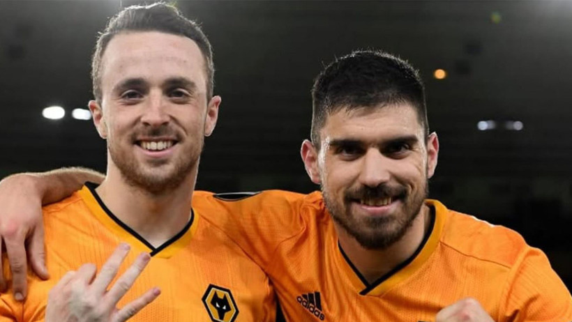 Ruben Neves'e skandal tezahürat: 'Yaptıklarından sonra umarım namaz kılmazlar' - Resim : 2