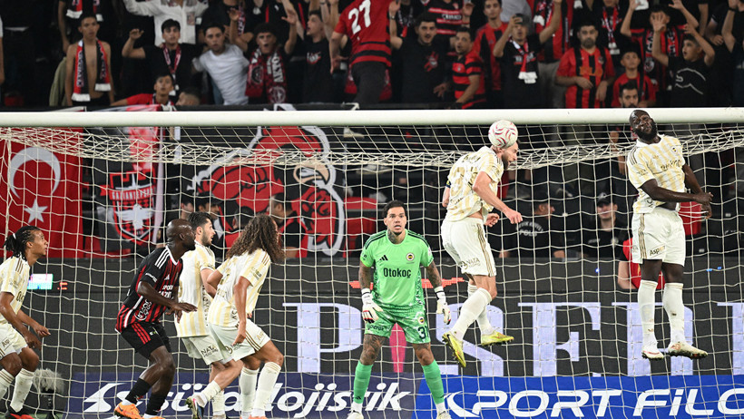 Gaziantep'te golsüz beraberlik: Fenerbahçe direkleri geçemedi - Resim : 4