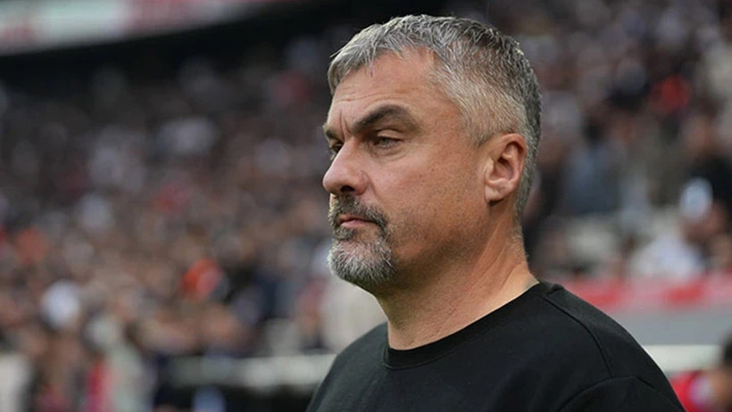 Trabzonspor derbi öncesi yeni hocasına kavuştu: Thomas Reis Trabzon'a geldi - Resim : 1
