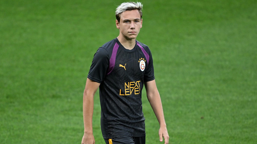 Galatasaray'da ilk 11 sürprizi: Milli ara sonrası formayı kapıyor - Resim : 3