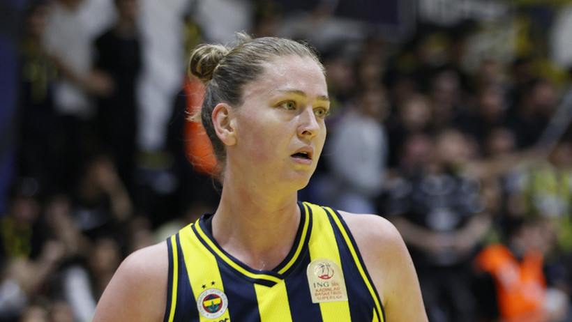 Fenerbahçe'de beklenen imza geldi: MVP ile yola devam - Resim : 1